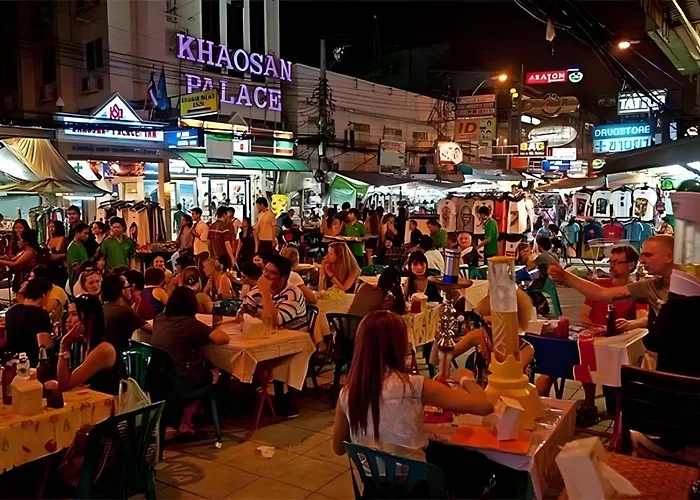 Go Khaosan Chakraphong โก ตรอกข้าวสาร 公寓 *